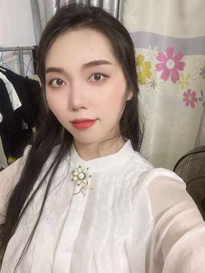 私人定制的花儿朵朵❤️_mmexport1645559672946.jpg